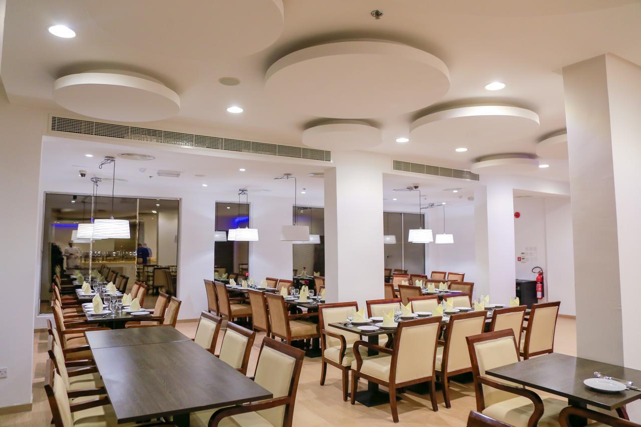 Muscat Inn Hotel Hotel