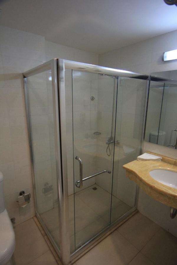 Muscat Inn Hotel 2*